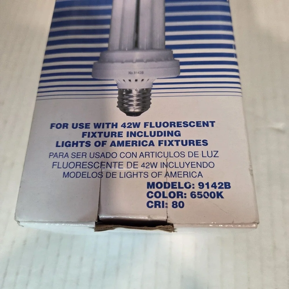 Lights Of America 9142B 4-Tube CFL Bulb - White